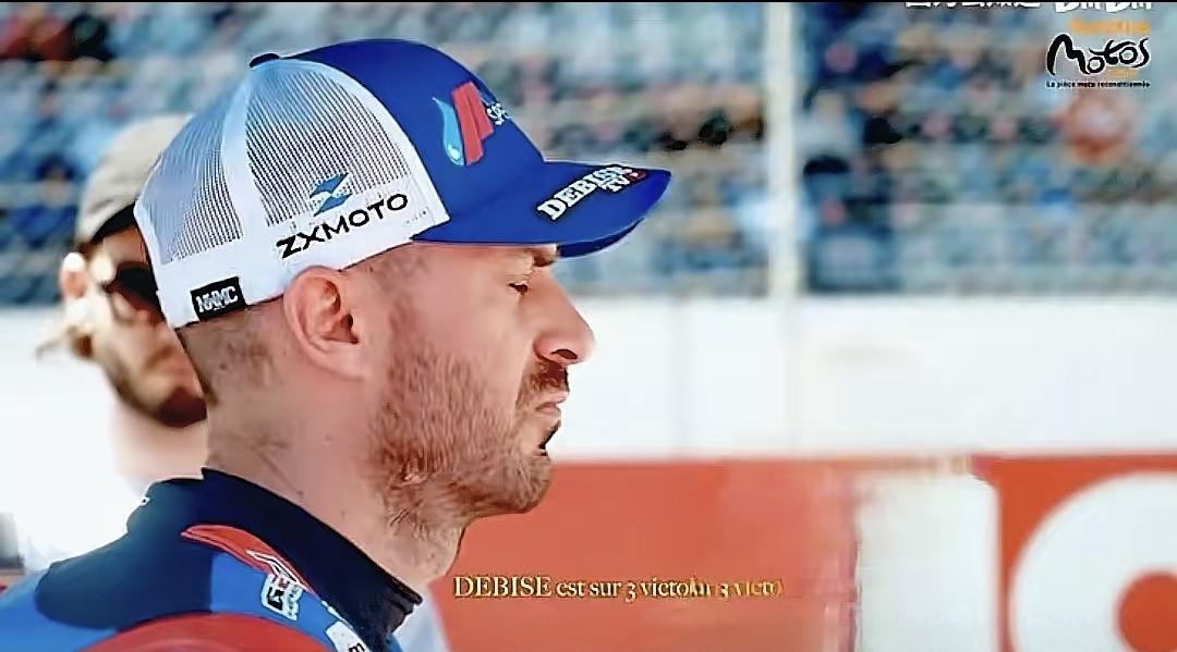 张雪车队刚拿下葡萄牙双冠，阿森TT六天后就开赛，右弯多到喘不过气。
这赛道不是比