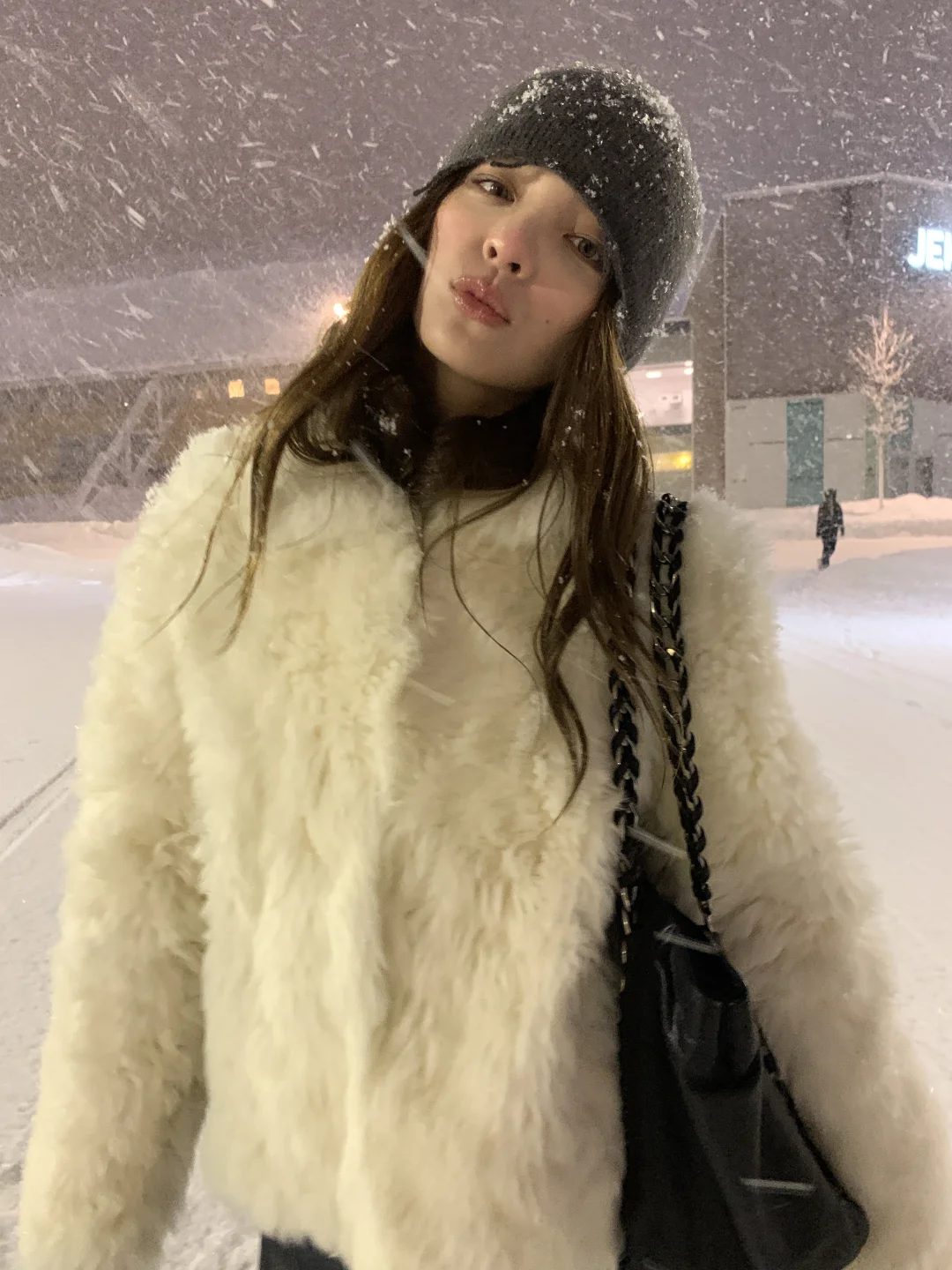 在特罗姆瑟的极夜时刻里🇳🇴