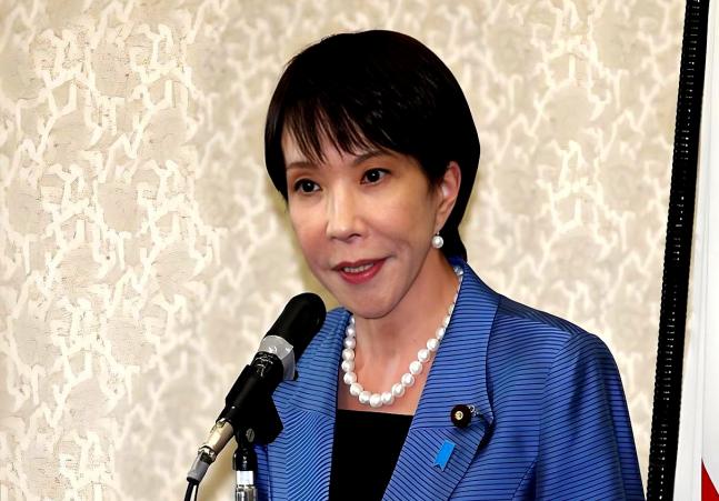 日本上蹿下跳声援菲律宾，，究竟是为什么？

最近这段时间，在菲律宾炒作所谓“南海