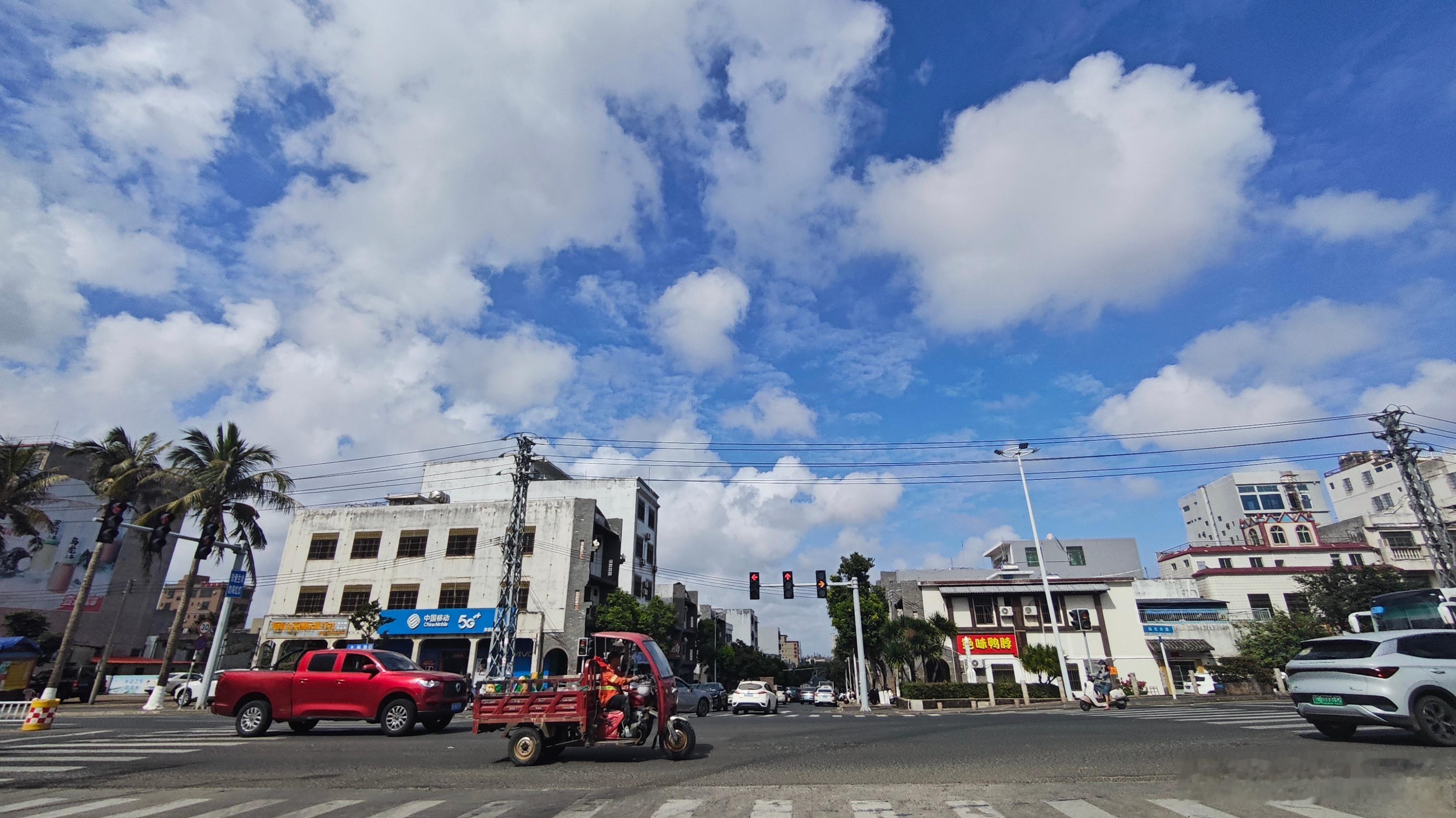 最近龙楼天气不错，就是可惜……😌 