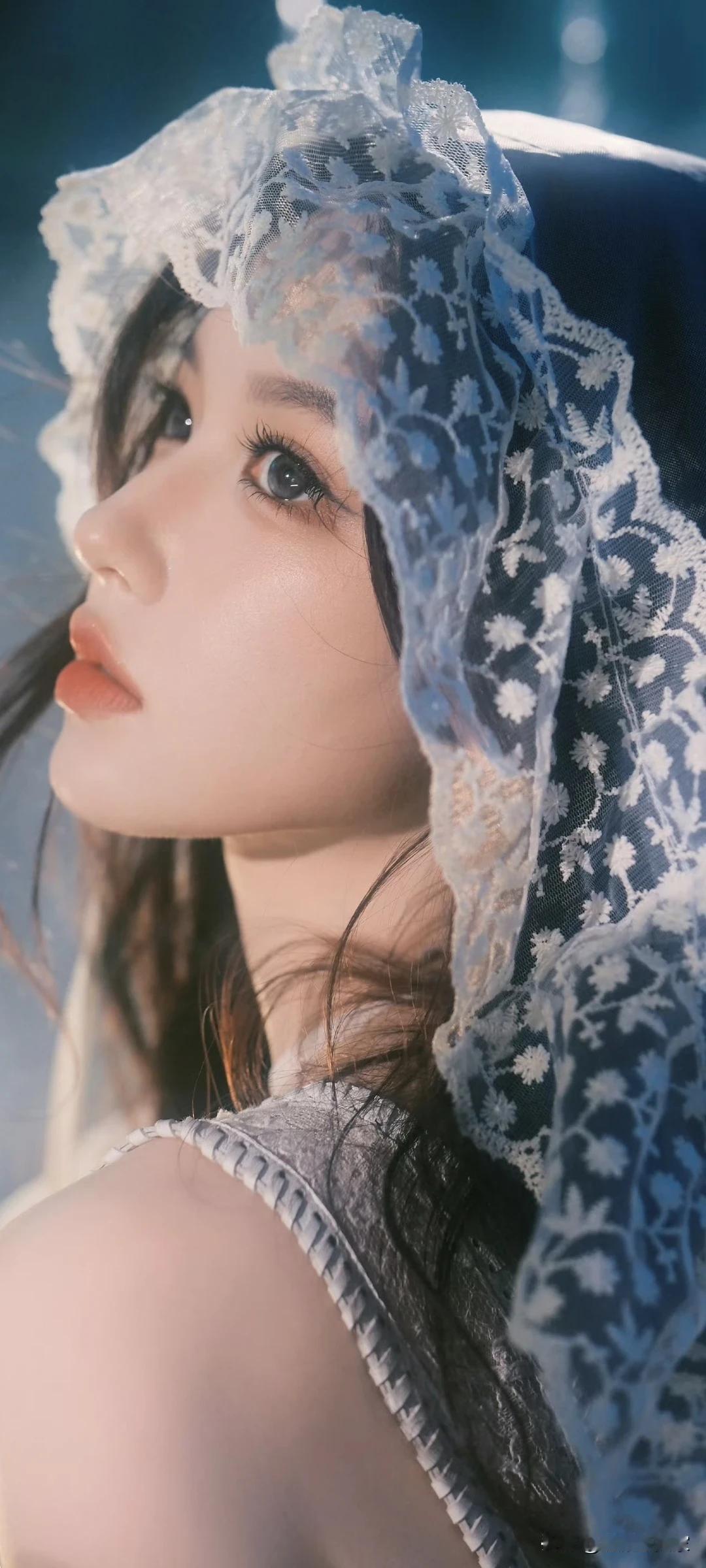 程潇壁纸～梦幻海滩少女，温柔又迷人！