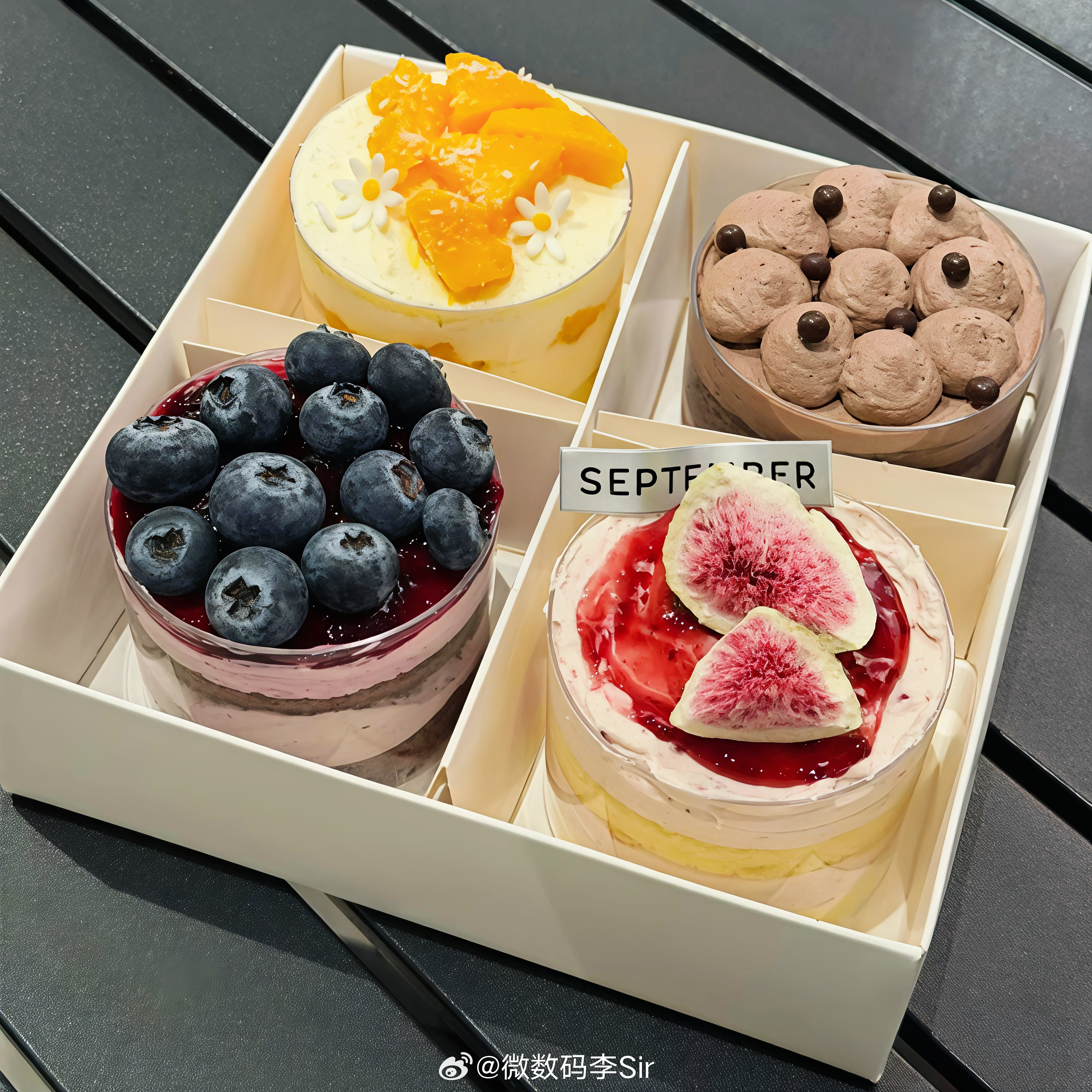 吃个小蛋糕🍰 