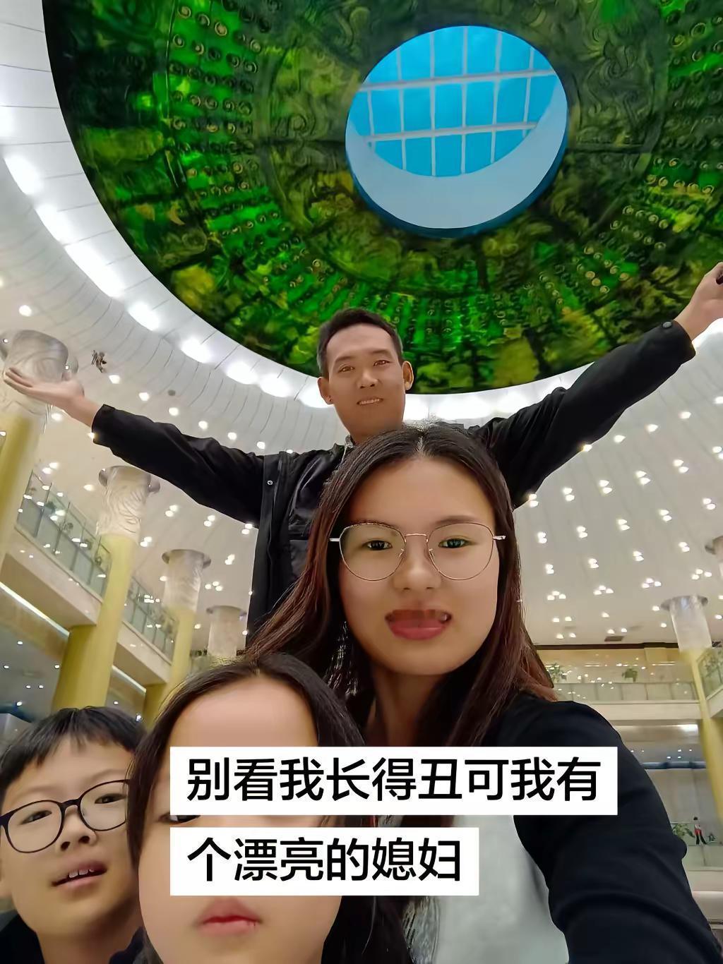 功夫女足  迪丽热巴 周星驰  三角洲 蔡徐坤