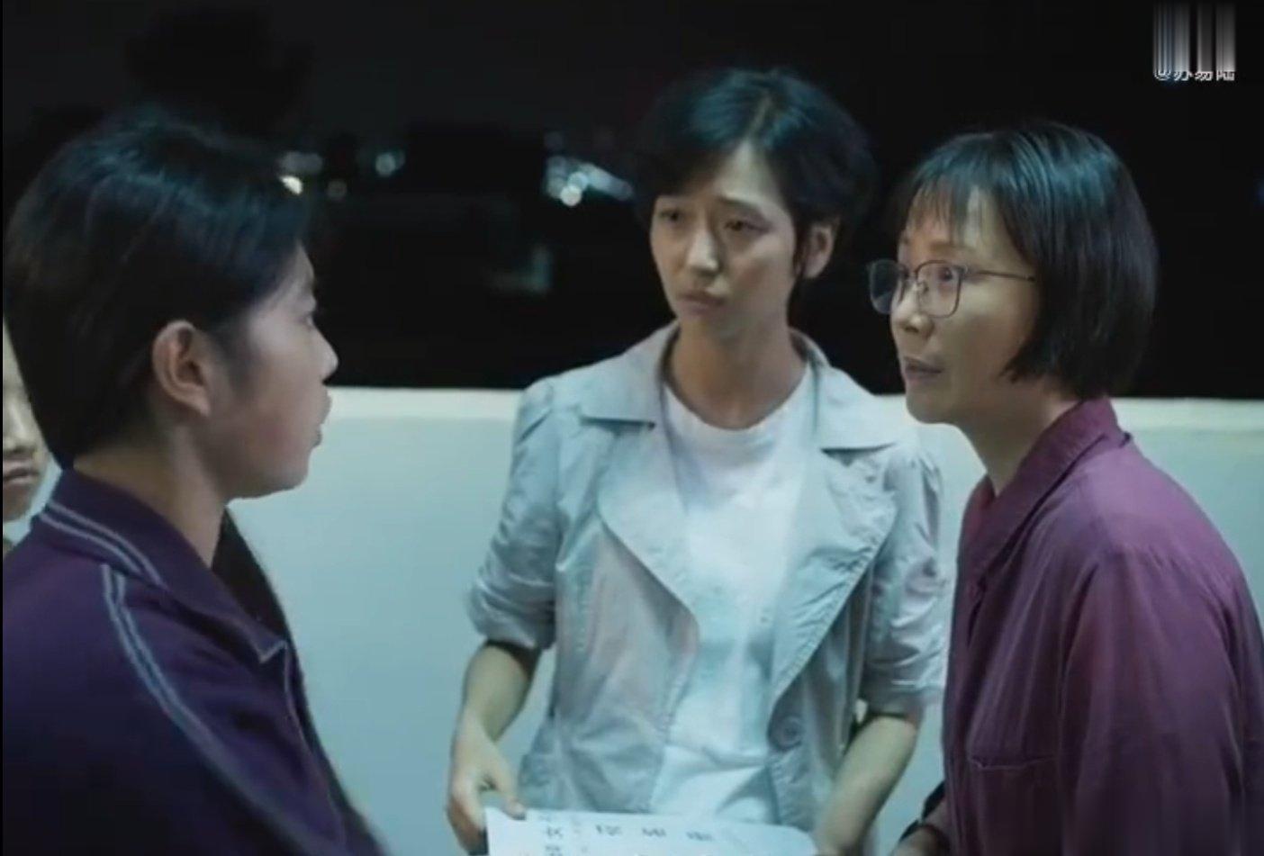 #我本是高山 网吧# 《我本是高山》真的入股不亏，感觉海清演绎下的张桂梅老师真的