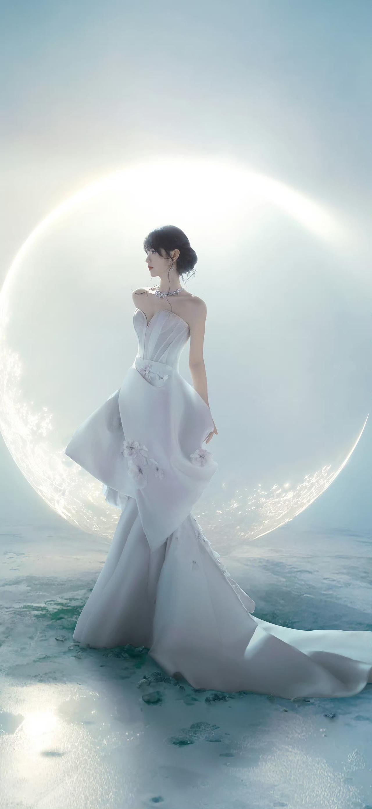 梦幻月影下，白裙仙子翩翩起舞田曦薇！！！