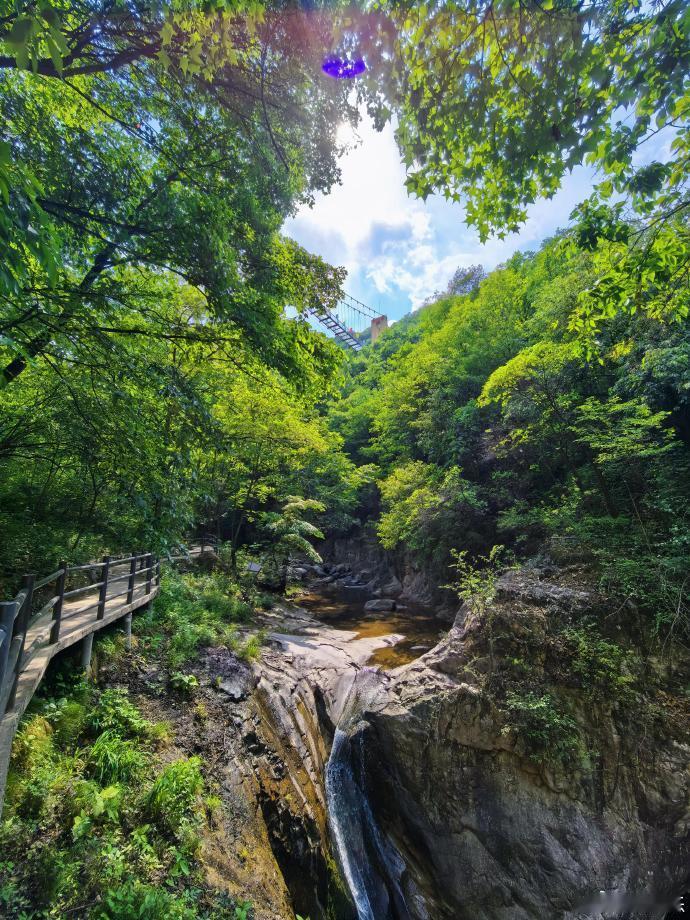 河南栾川的夏天永远不会让人失望盛夏来河南栾川感受自然凉意真的会被栾川的夏天治愈，