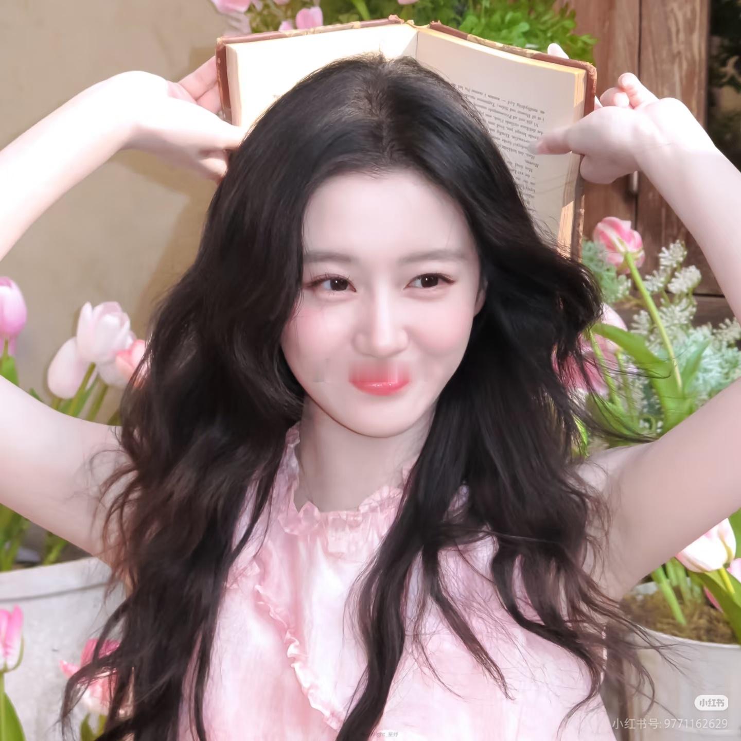 包上恩真没必要尬黑包上恩好美的女孩一直认真努力拍戏演技也是很灵动很好的希望以后越