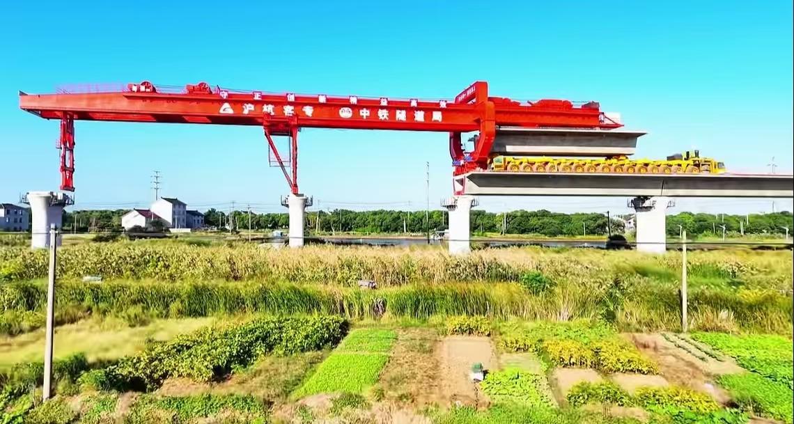 通苏嘉甬高铁！吴江施工进行时！南通的“南下”之路！

通苏嘉甬高铁，是一条历时1