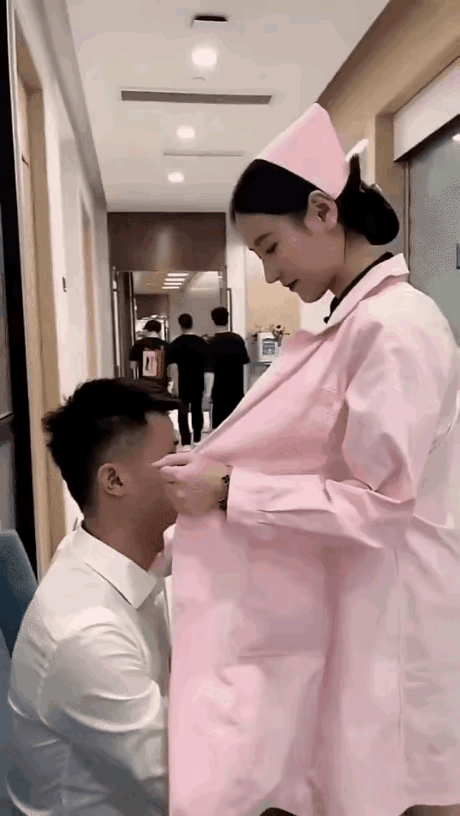 护士你这么善意的提醒，他一定会记住的