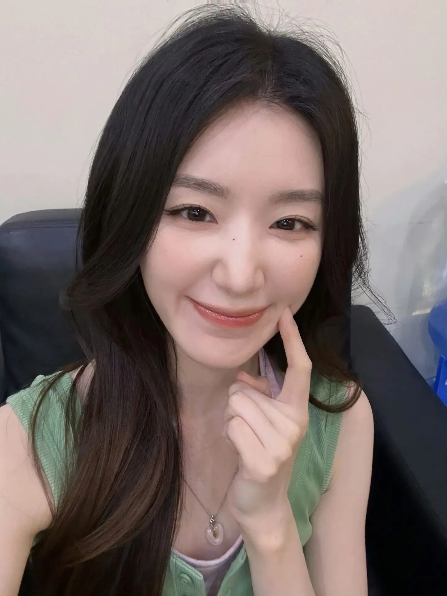 260707 kbsgayo官方ig更新舒华相关图片 🎙️💜（p1...