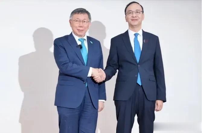 柯文哲再次拒蓝营提出的整合方案，岛内媒体人称柯方案更不利己。我觉得现在朱就不要同