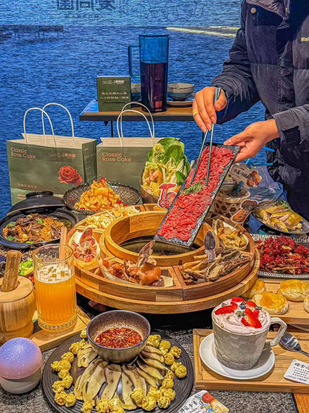 不吹不黑，这家云南菌子火锅在宁波没有对手！