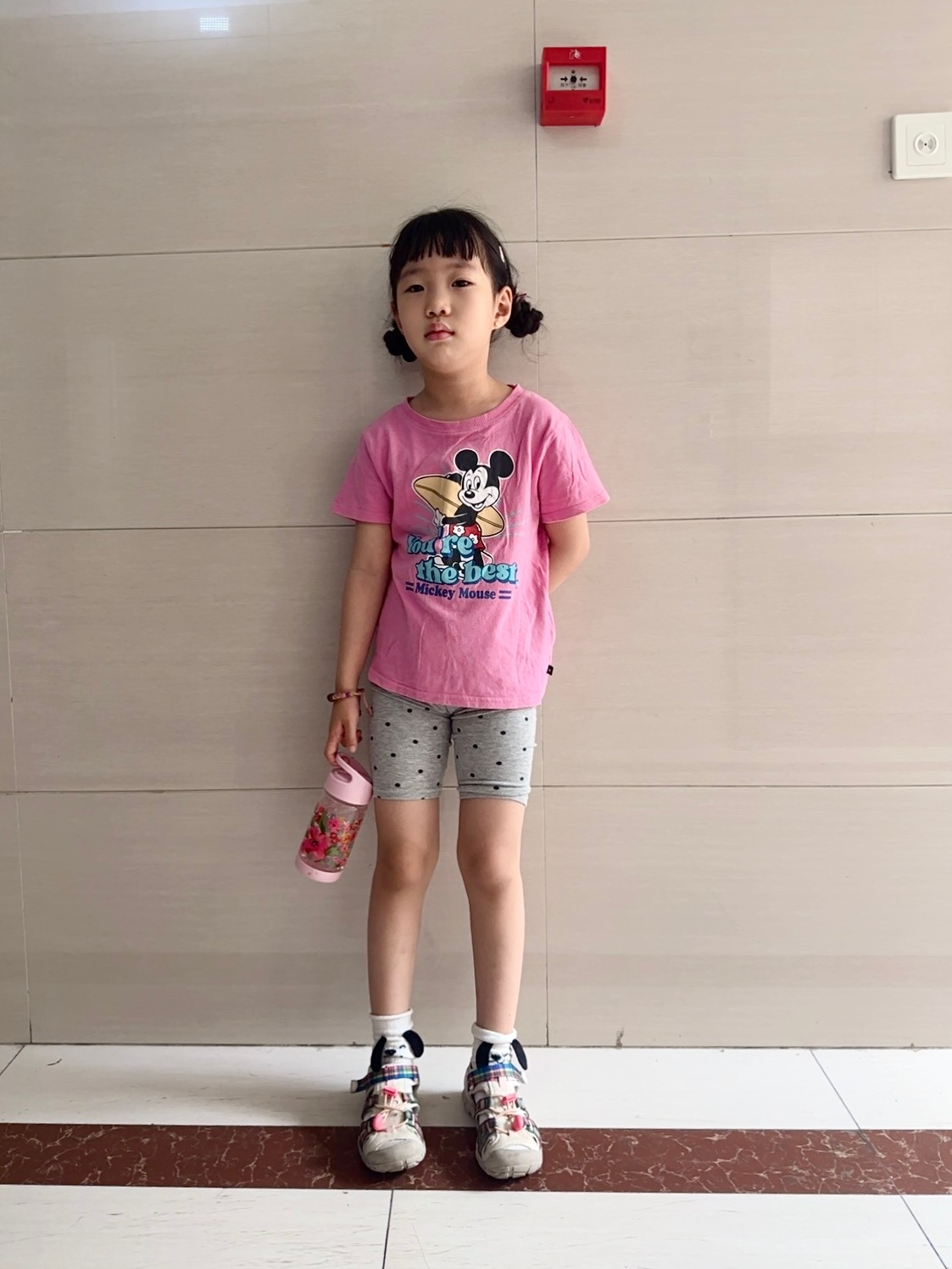她爹送她学跳舞去了我的世界可以清净一个半小时了