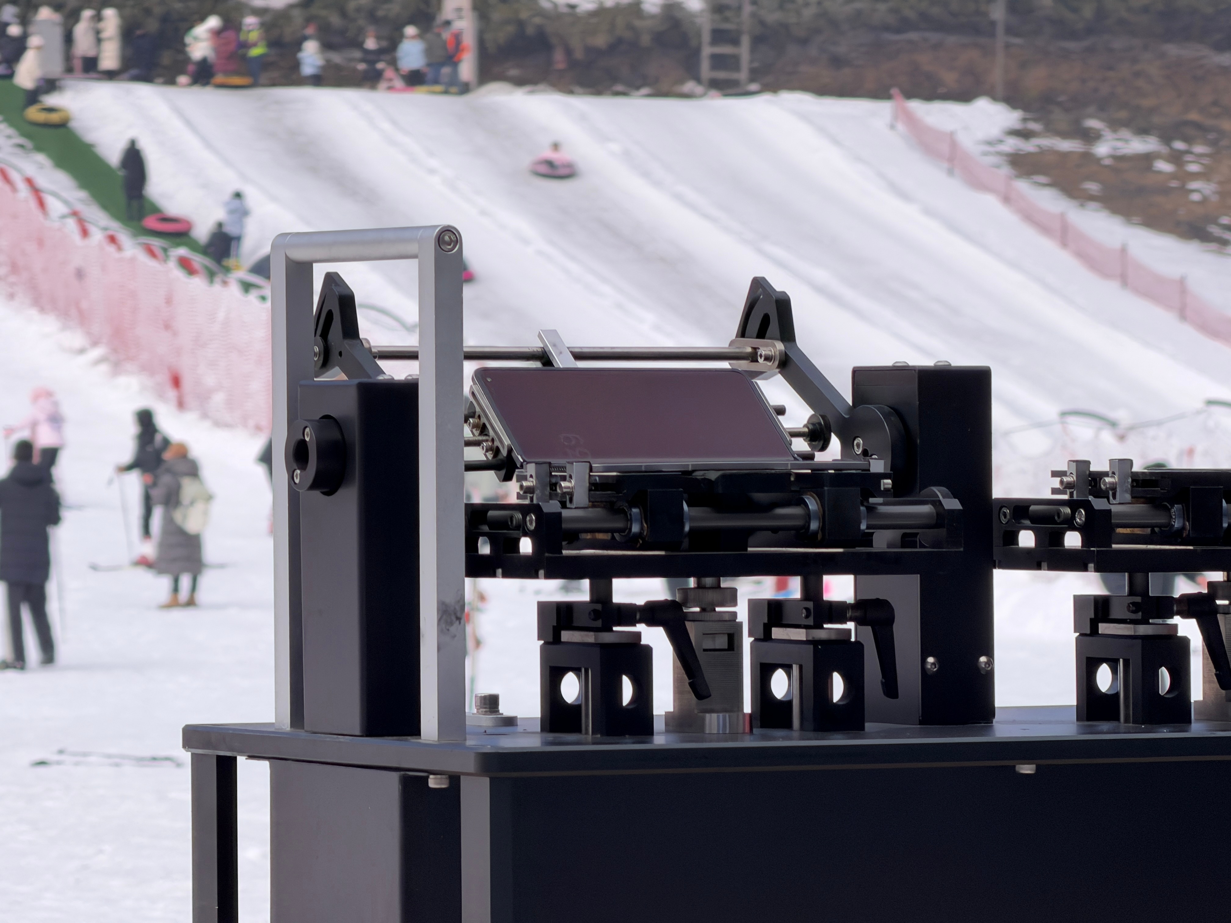 很硬的兄弟们早早早、今天啊