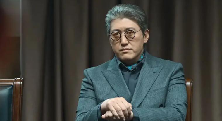 他前前后后演了96部戏，熬到52岁，才靠着和孙俪合作的一部剧，真正被大众记住了名