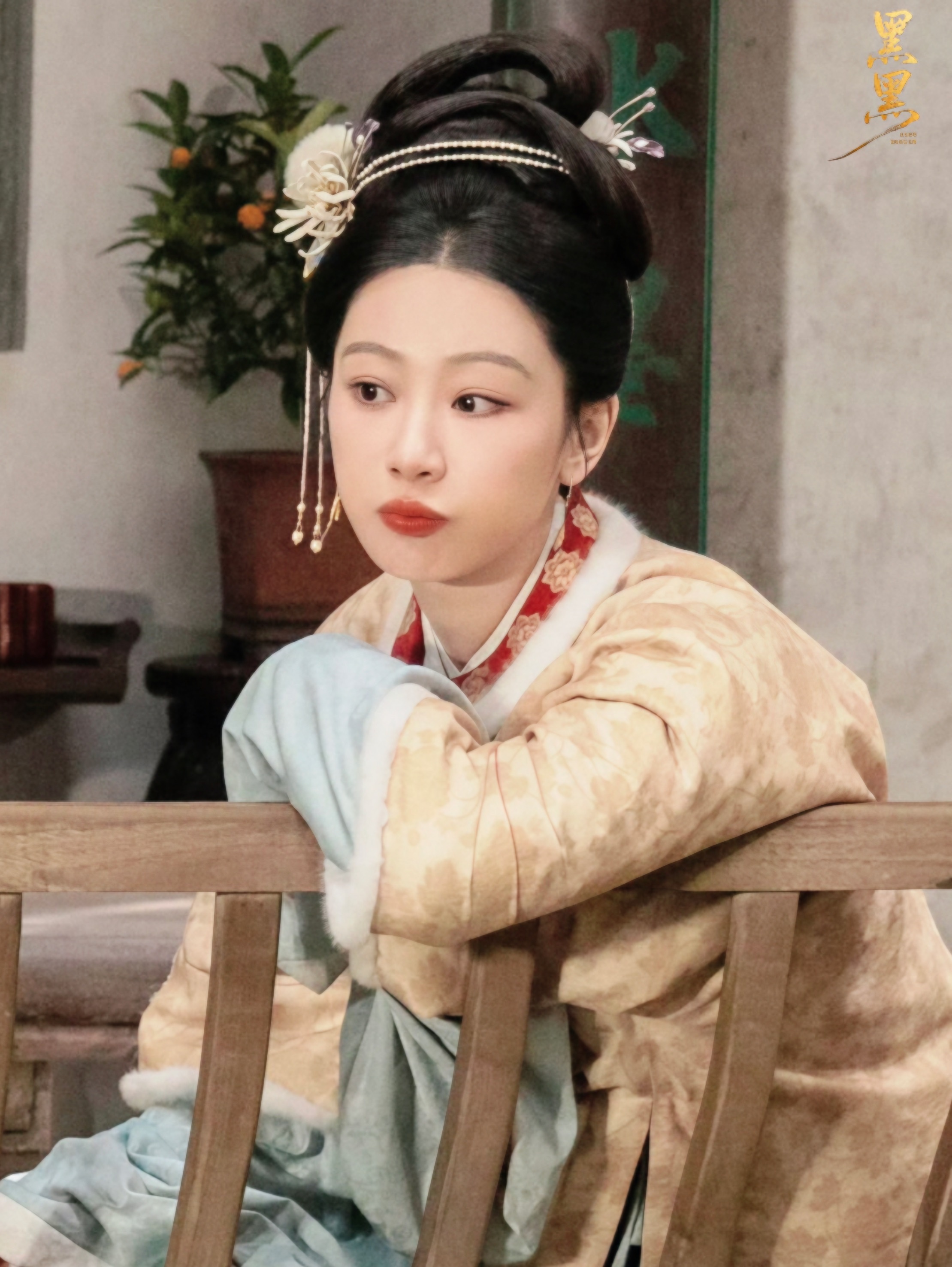 杨紫杨紫李祯 【一&二】 假期第二天，我们这边下雨了，你那边天气好嘛杨紫家业﻿