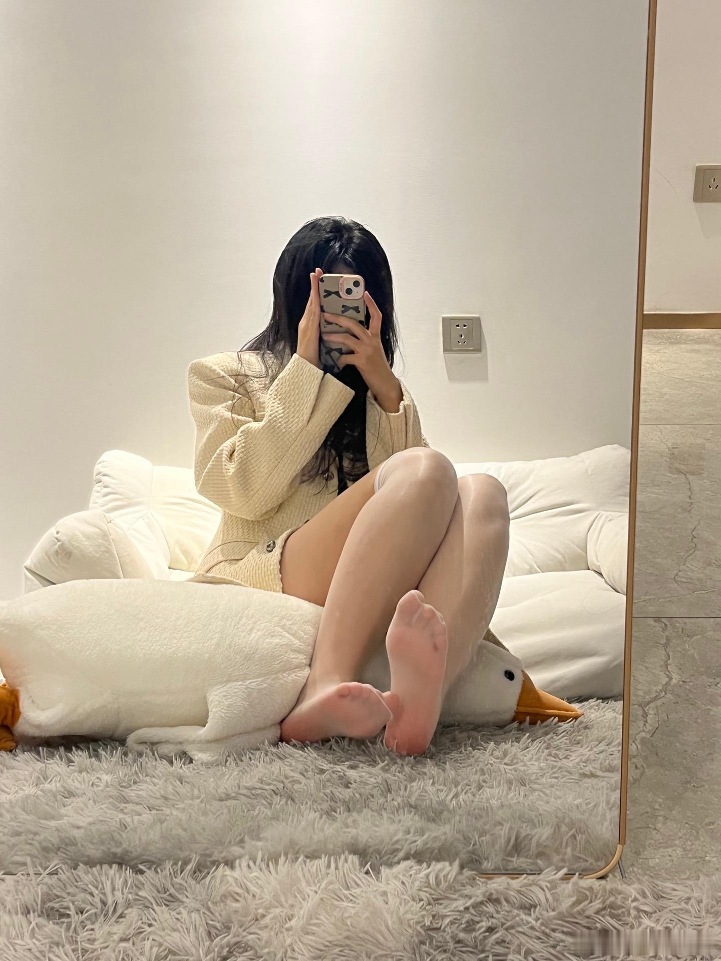 和谁跨年啊 ​​​