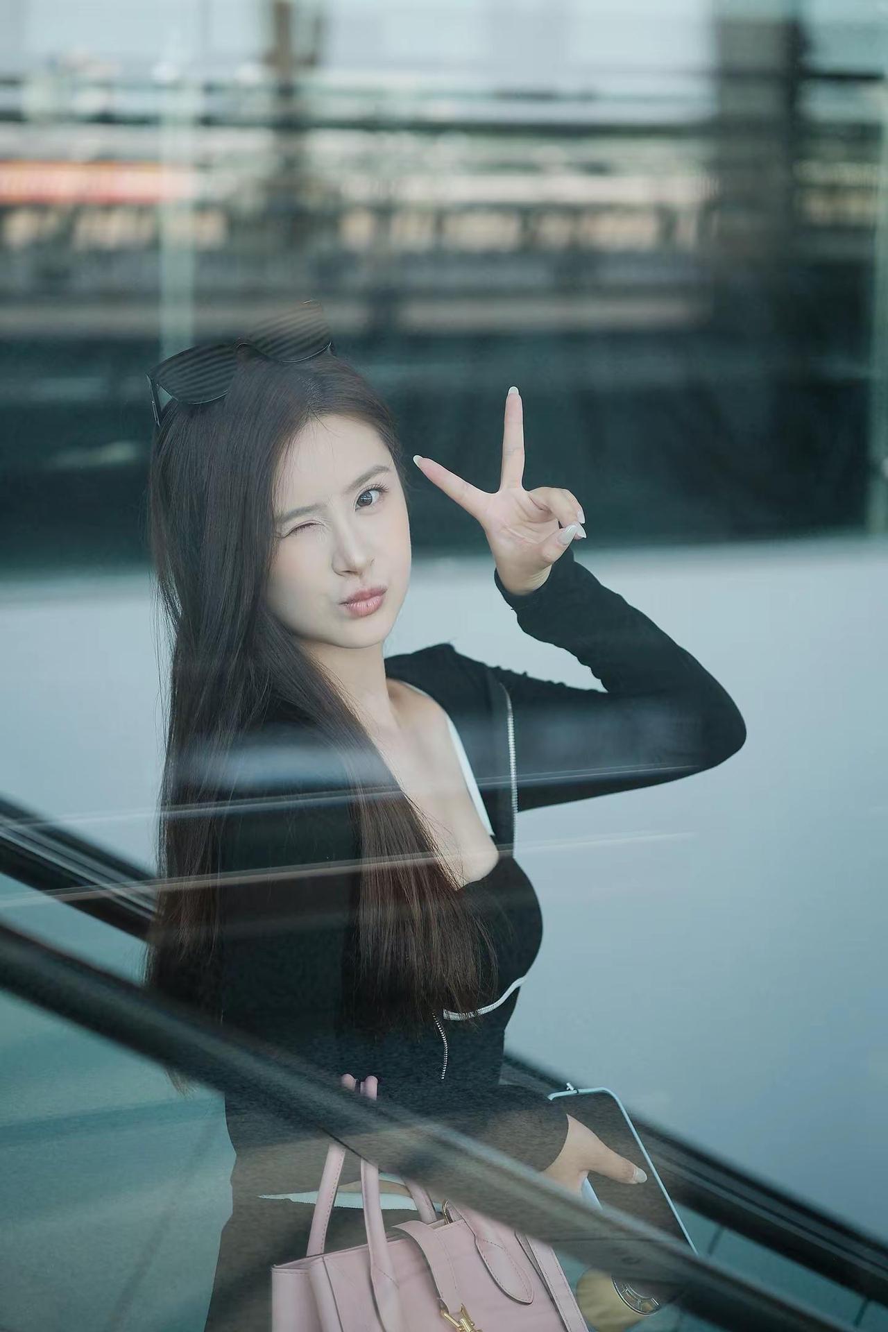 我可以是任何样子。机场穿搭 机场look
