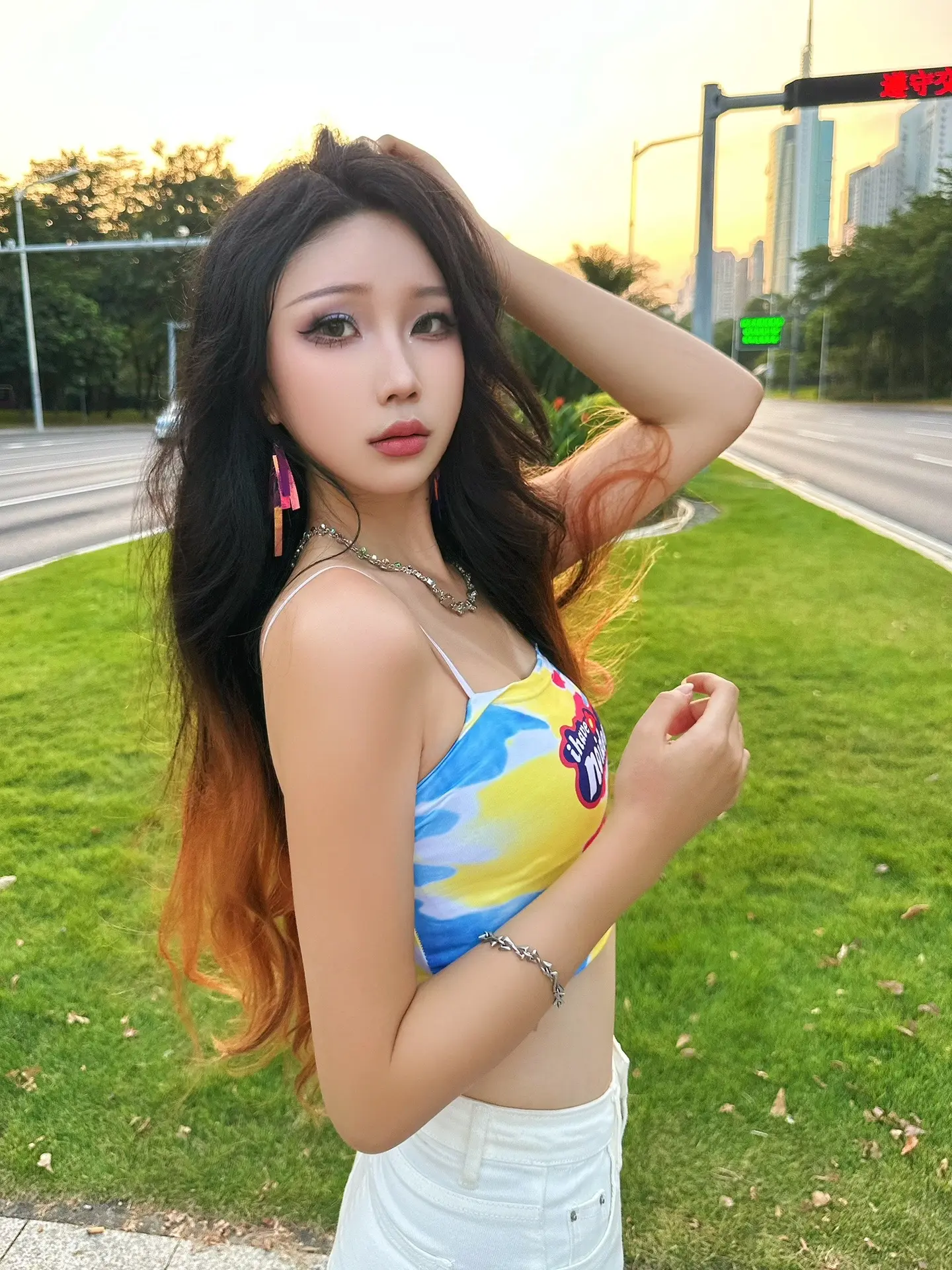 太阳落山的时候😮。