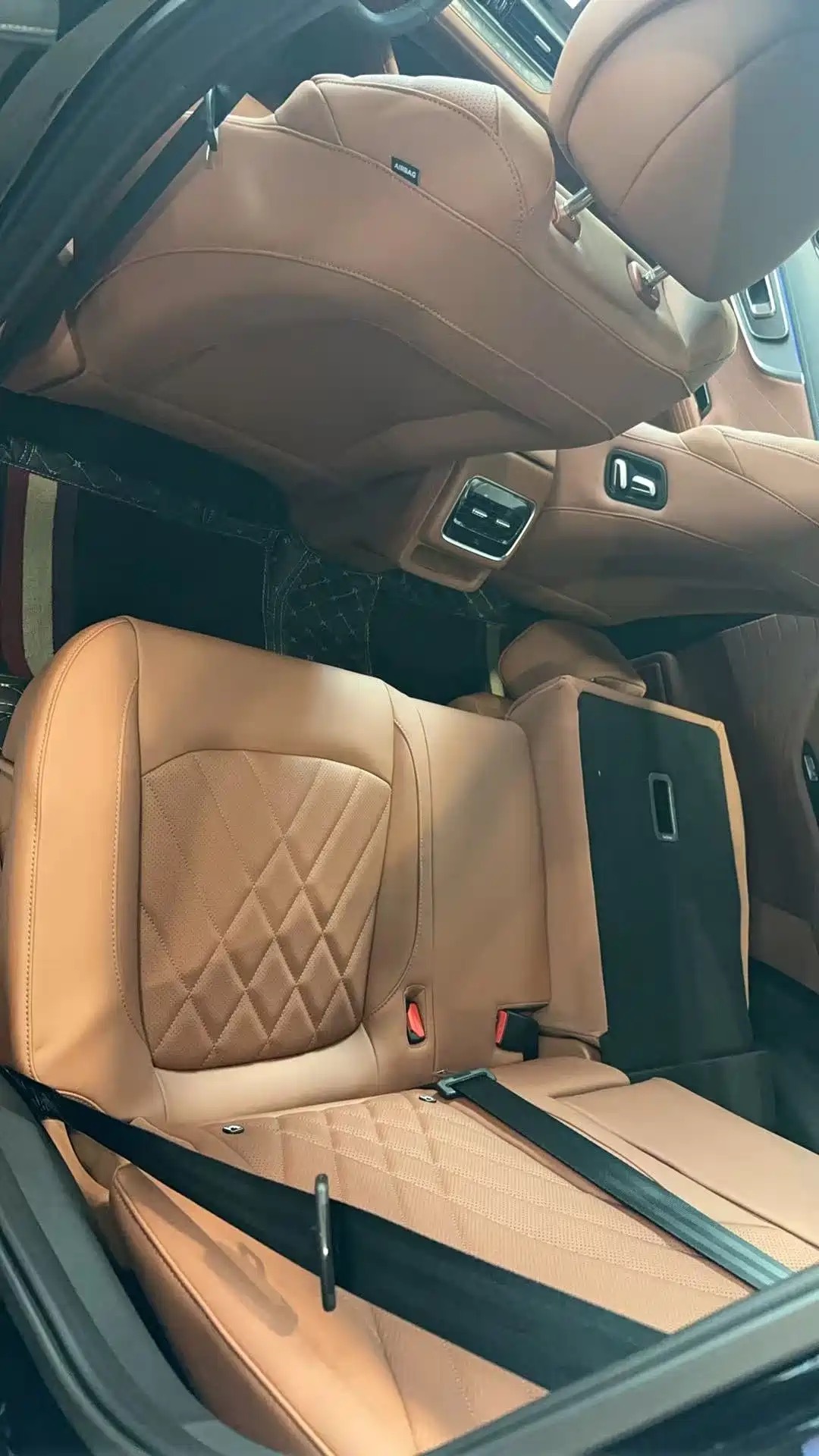 奇瑞瑞虎8 PRO，国产中型SUV，我的看法是，它把大空间、丰富配置给到很实在的