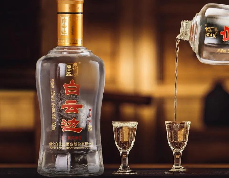 国内“5款良心酒”，口感不输大牌，曾被认为是小众酒？


1.	白云边

湖北地