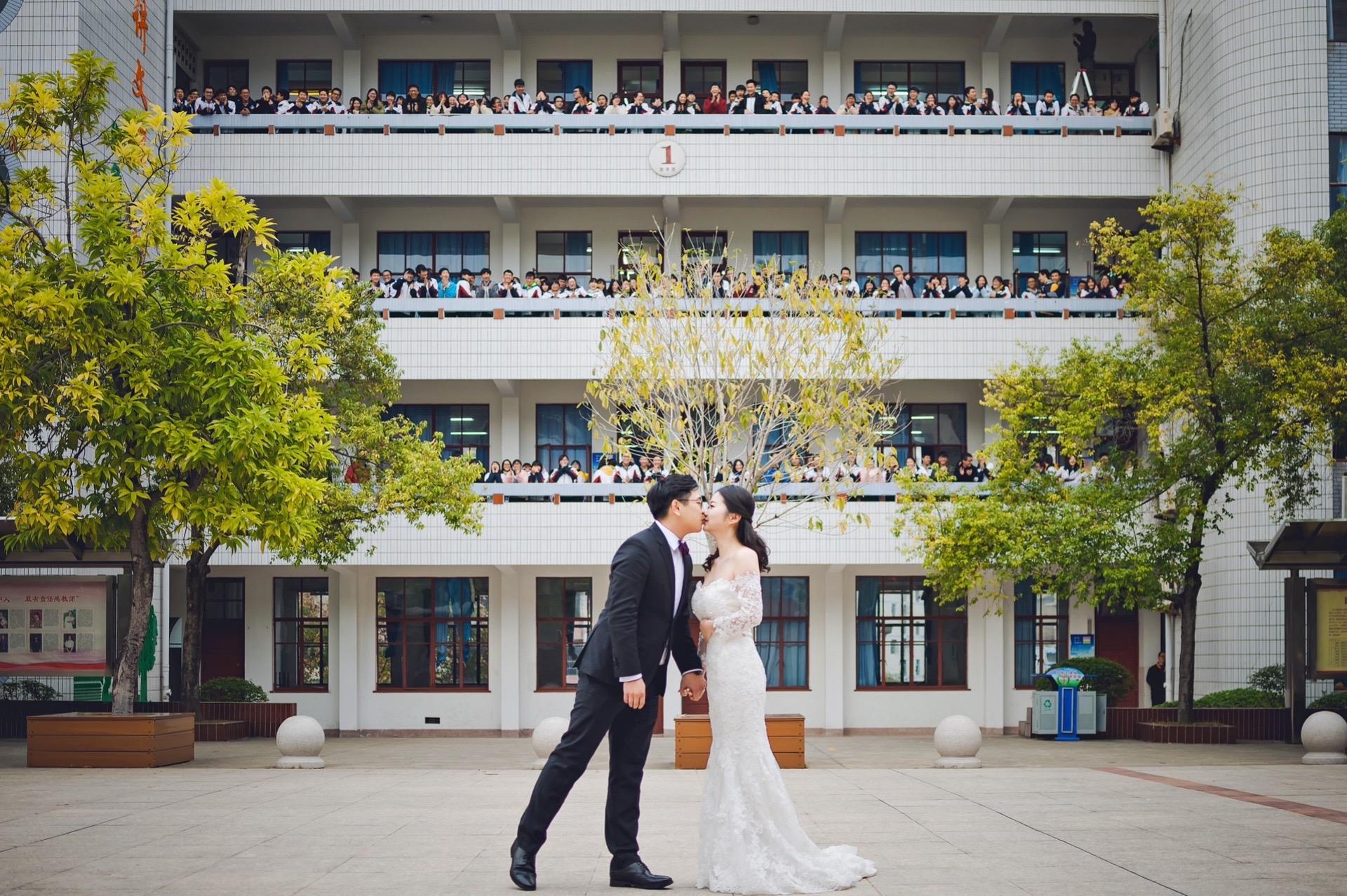 讲个笑话如果婚礼上的照片只有好看来评价那注定没什么意思