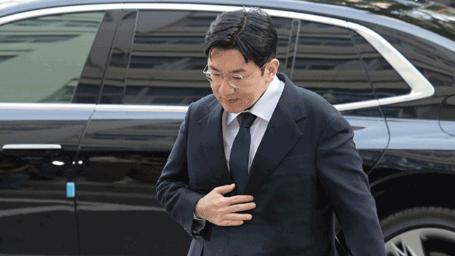 方时赫再被警方传唤方时赫涉嫌在HYBE上市中牟取1900亿韩元方时赫涉嫌在HYB