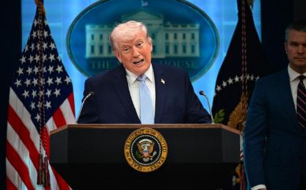 这场打了一个多月的仗，本以为伊朗会被彻底拖垮，结果所有人都猜错了！美以的数千次空