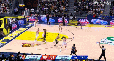 崔永熙绝杀，报一箭之仇！

上赛季，正是江苏准绝杀广东
广东可谓是被绝杀最多的球