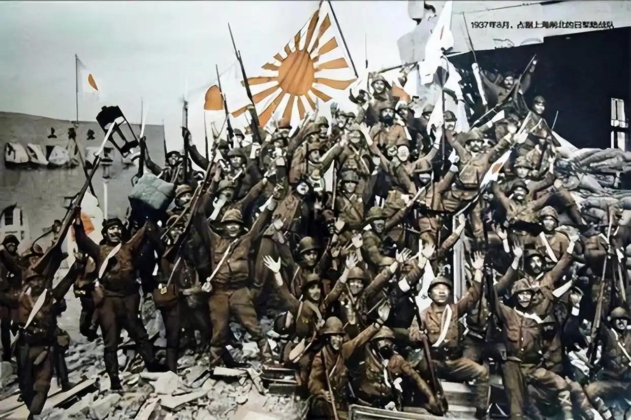 日本这次真成了过街老鼠。
联合国修改二战史，把日本钉在耻辱柱上，这事儿真是太解气