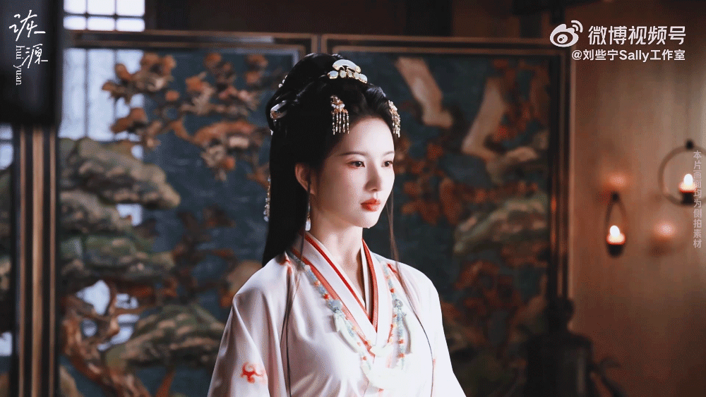 刘些宁 《归良辰》慕容钧 / 动图▷黑衣（黑红）-掀开帘子·白衣（白红）·红斗篷
