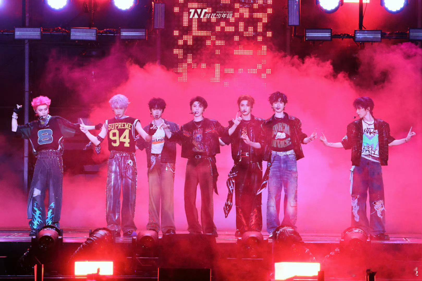 火速约好姐妹蹲直播！两天狂欢，把心动瞬间统统收进记忆里～ 