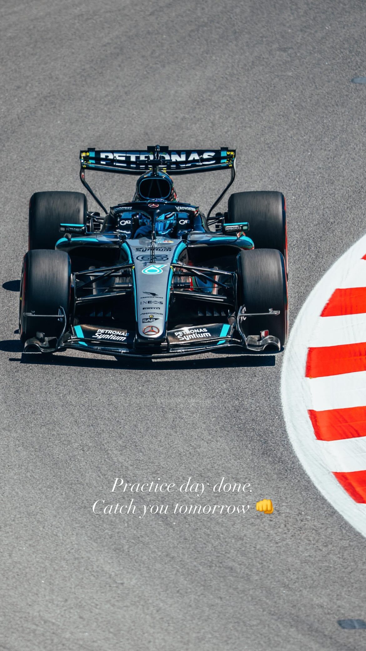 georgerussell63更新快拍一则👇🏻Practice day do