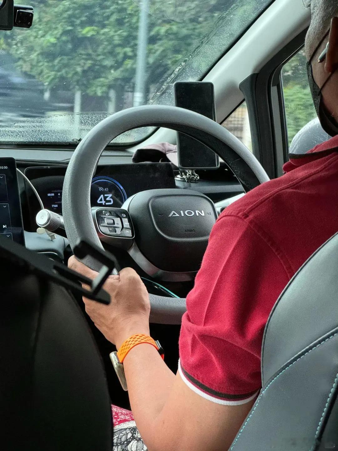 网约车电车晕车的原因 谁懂网约车打到广汽AION Y的惊喜感！每次坐到AION 