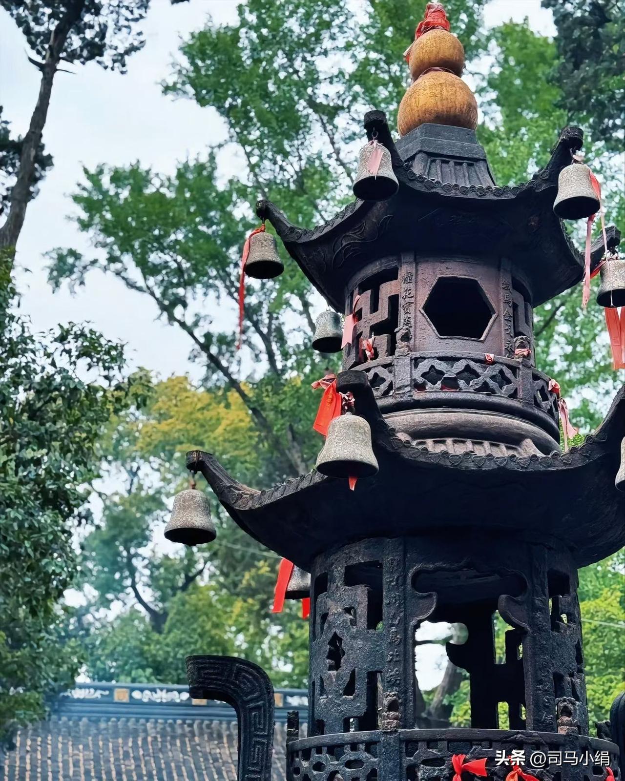 天南地北大拜年寒山寺香炉