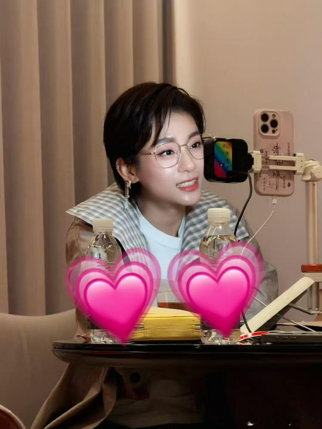 侯宇工作留痕侯宇真的很想继续乘风下去 侯宇工作留痕，小侯宇这个听劝 训练室也请多