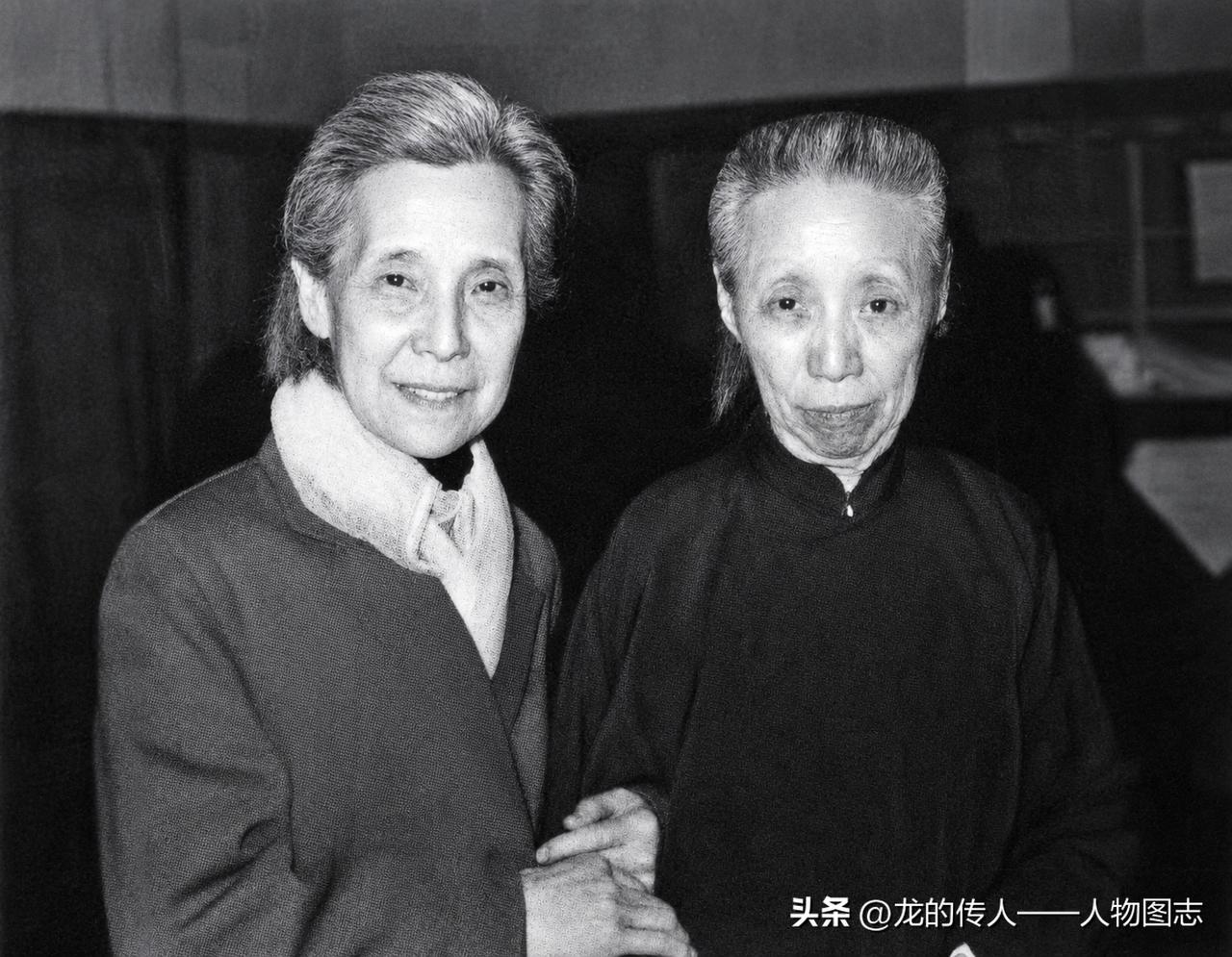 新艳秋和程砚秋夫人果素瑛