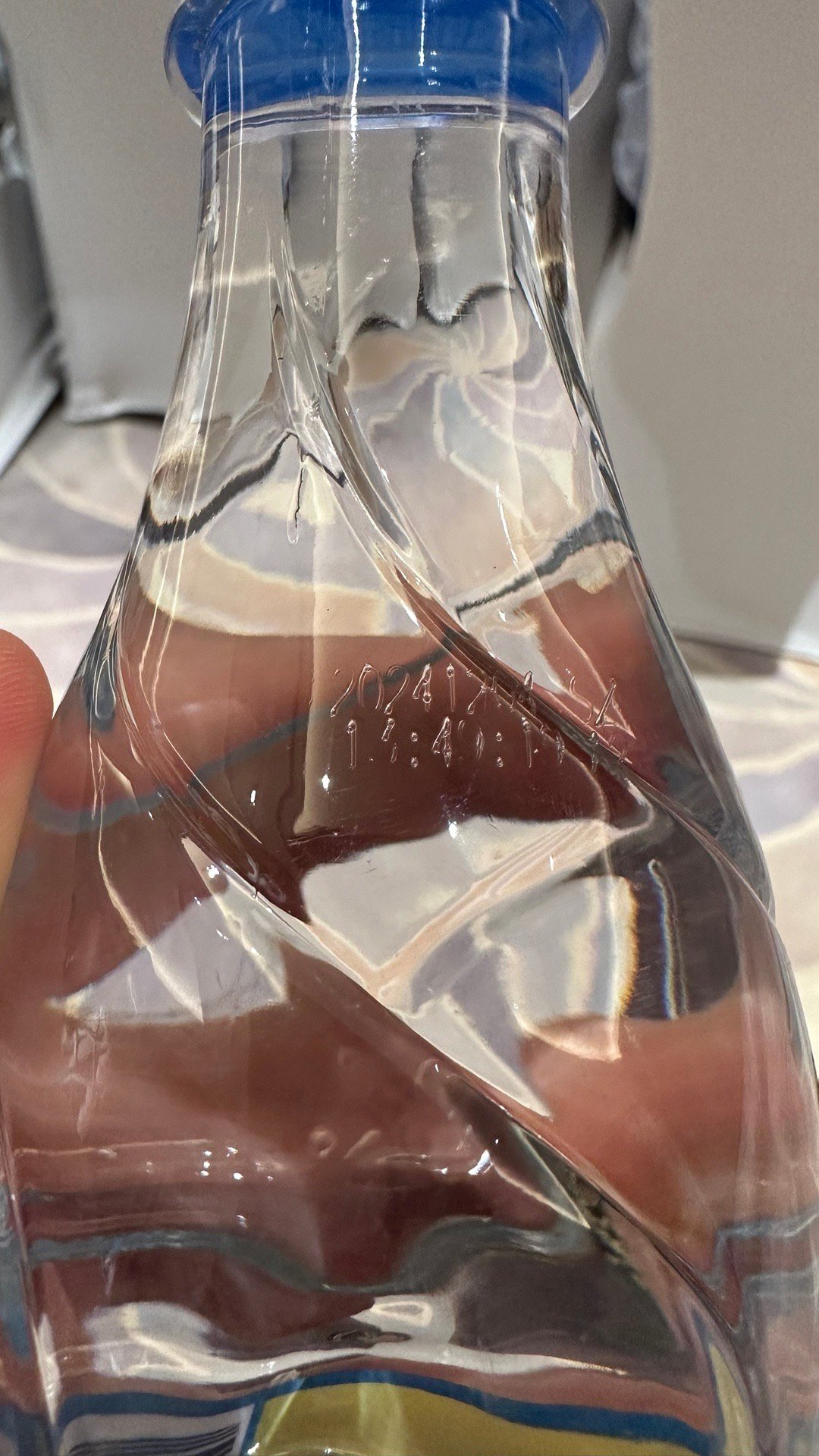 时代眼泪，24年的库存，喝一瓶少一瓶，且喝且珍惜恒大汽车分享生活