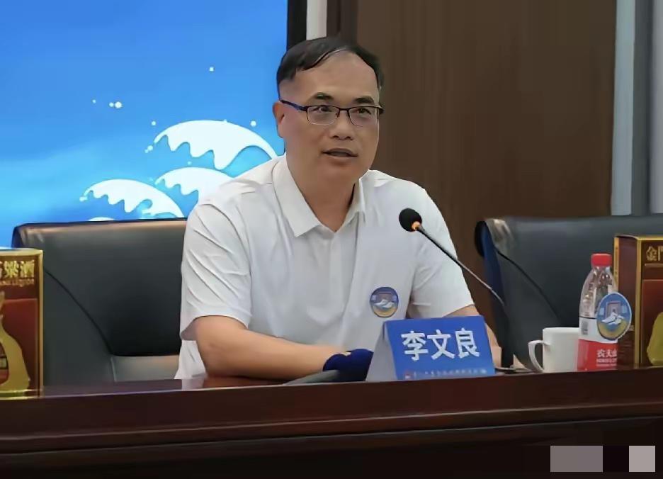 就在刚刚，金门县副县长李文良的一番表态，直接点透了两岸民心最真实的走向。

国台