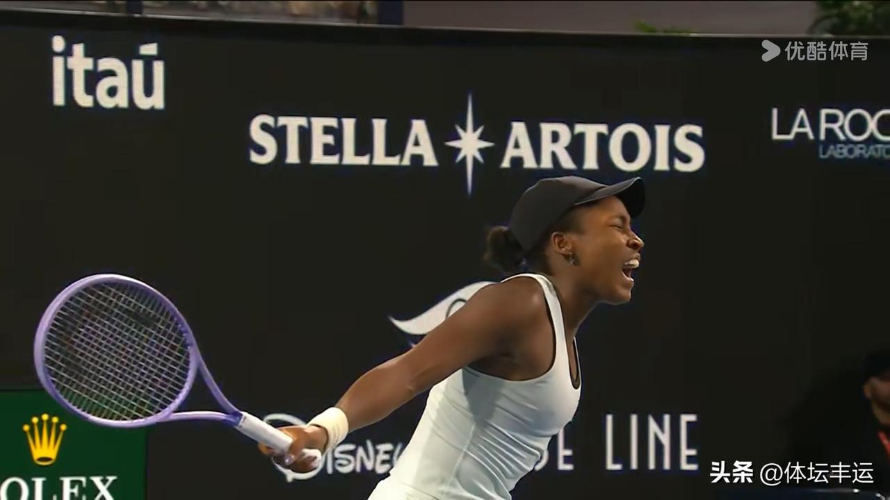 快讯，高芙击败本西奇晋级女单四强🔥

刚刚🔚的迈阿密女单第五轮1/4决赛第二