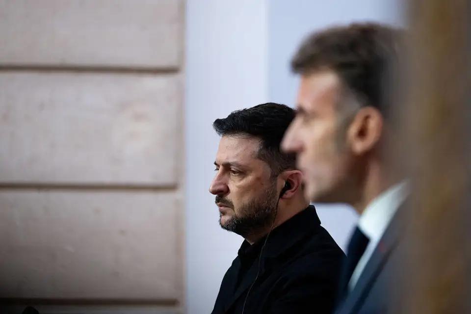 德国《商报》11月30日直言“未来一周可能决定乌克兰的命运”。2025年年末的俄