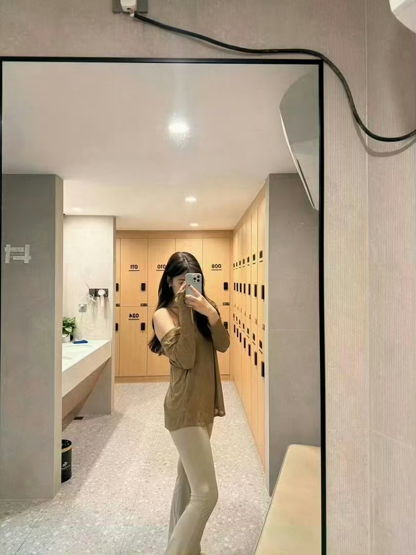我们身在不同的维度或许也等过同一场黎明 