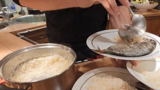 为什么欧美国家不吃米饭，而中国人喜欢吃米饭？一位外国友人体验过中国米饭之后说：他