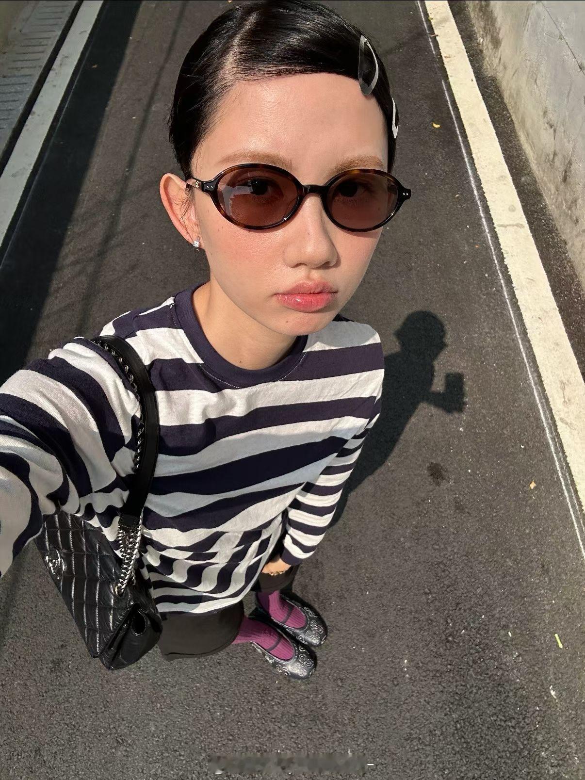 这款耳扣太火了 莫桑钻 可以出证书的。 