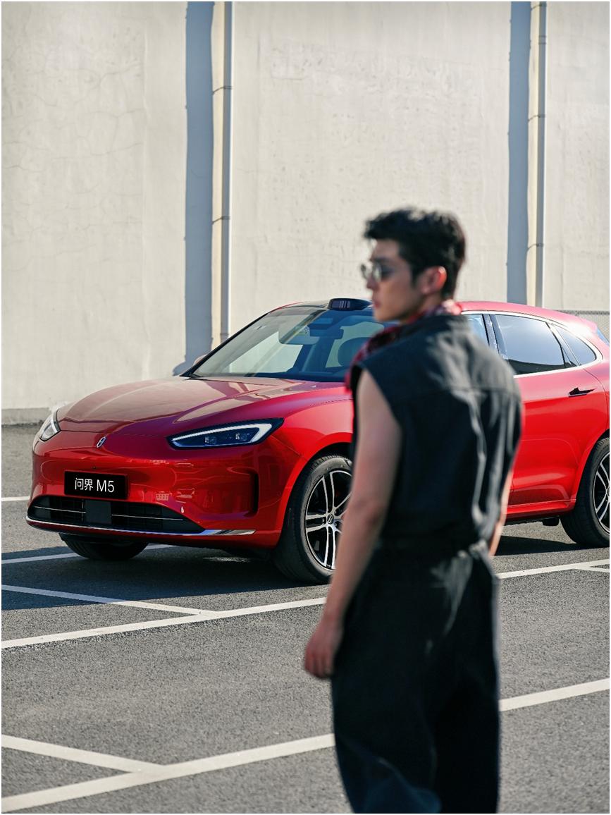 长途旅行不焦虑：问界新M5 Ultra对比特斯拉Model Y真实续航体验
我喜