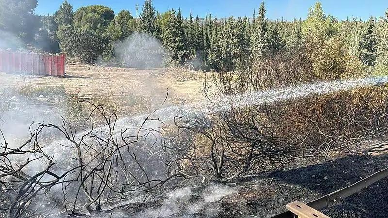 【团结一致，枪口对外】
当地时间10日，黎巴嫩向以色列西加利利地区发射10枚火箭