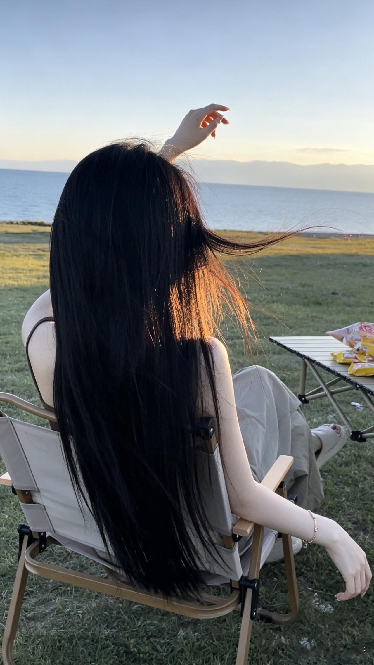 ：如果我一定要有一个心愿，那一定是将生活中的每一秒，都精心刻画成能永恒存在的每一