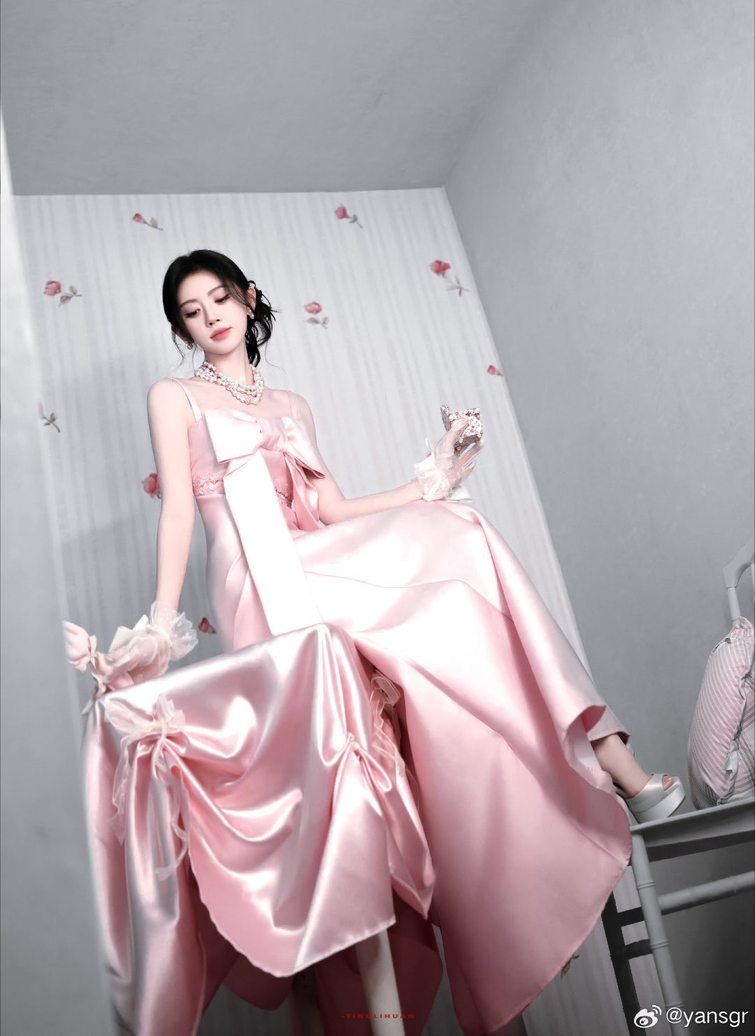鞠婧祎  jjy鞠婧祎花间令 jjy鞠婧祎杨采薇“在某个不知名的角落许你岁岁平安