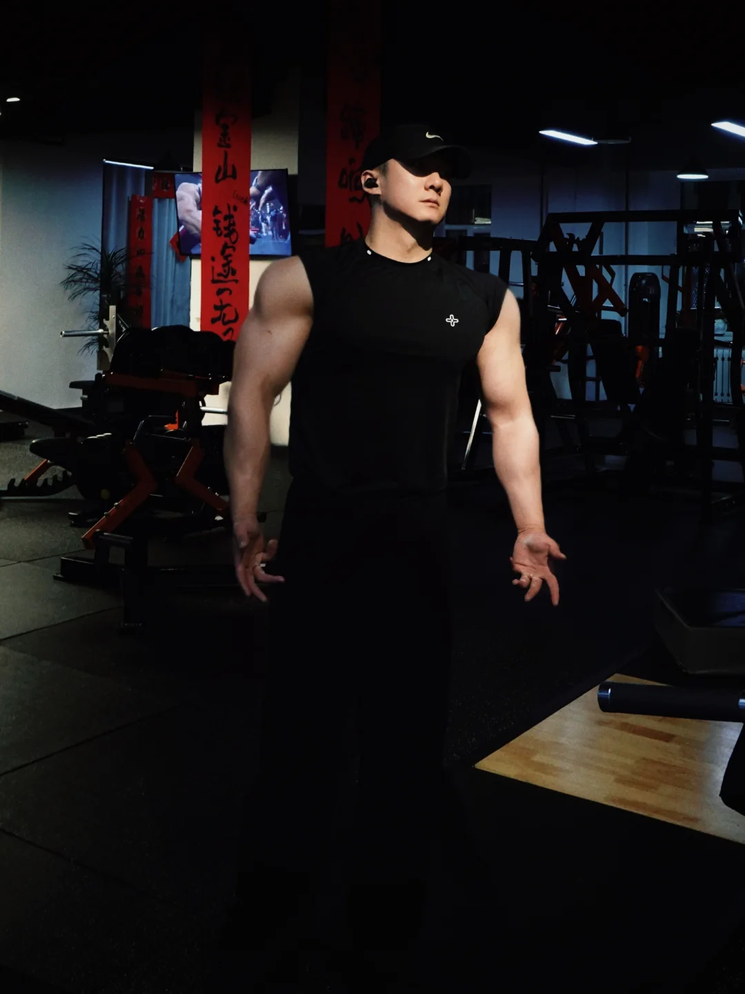 ⚫黑色系内蒙男人