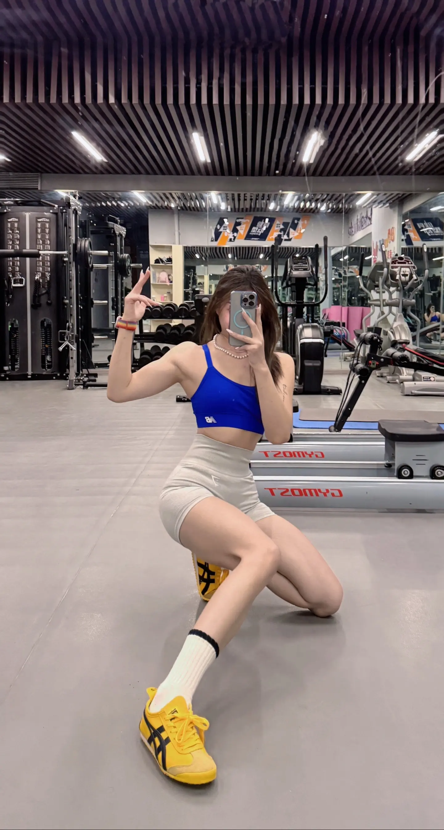 你可以消沉，也可以抱怨，甚至可以崩溃但不能丧失自愈的能力，不能丧失从头再来的勇气